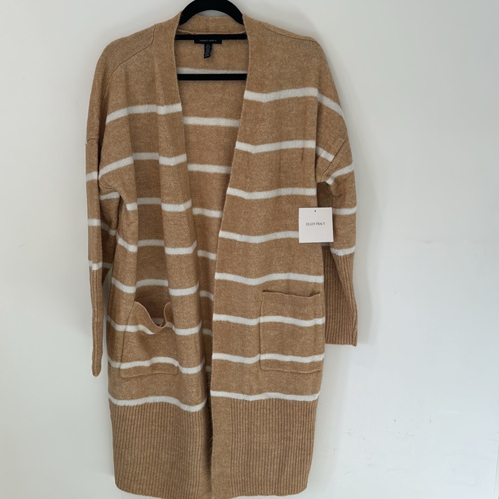Ellen Tracy Patch Pocket Long Cardigan. Size Large - Picture 5 of 12